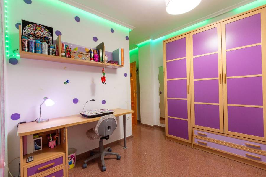 Sale - Flat - Zona Centro - Orihuela